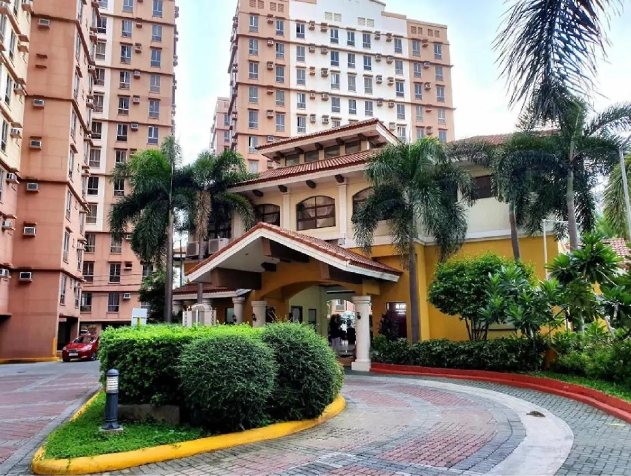 Near Manila Airport, Mailz Homez Cozy 1 Bedroom Condo, Full Kitchen, Swimming Pool, Wifi, 10L Paranaque City 0*,  Philippines